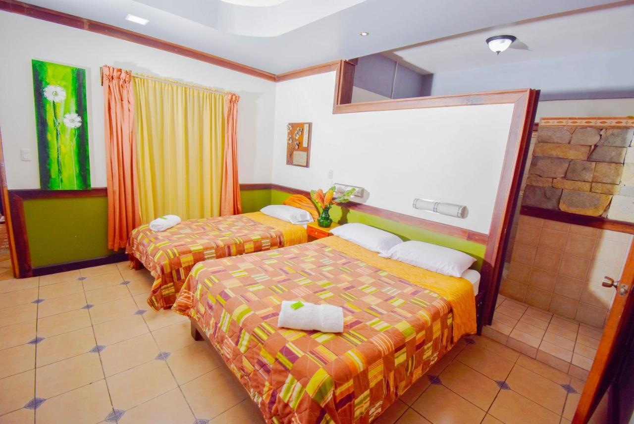 |Hotel Riviera Sabalito ภายนอก รูปภาพ
